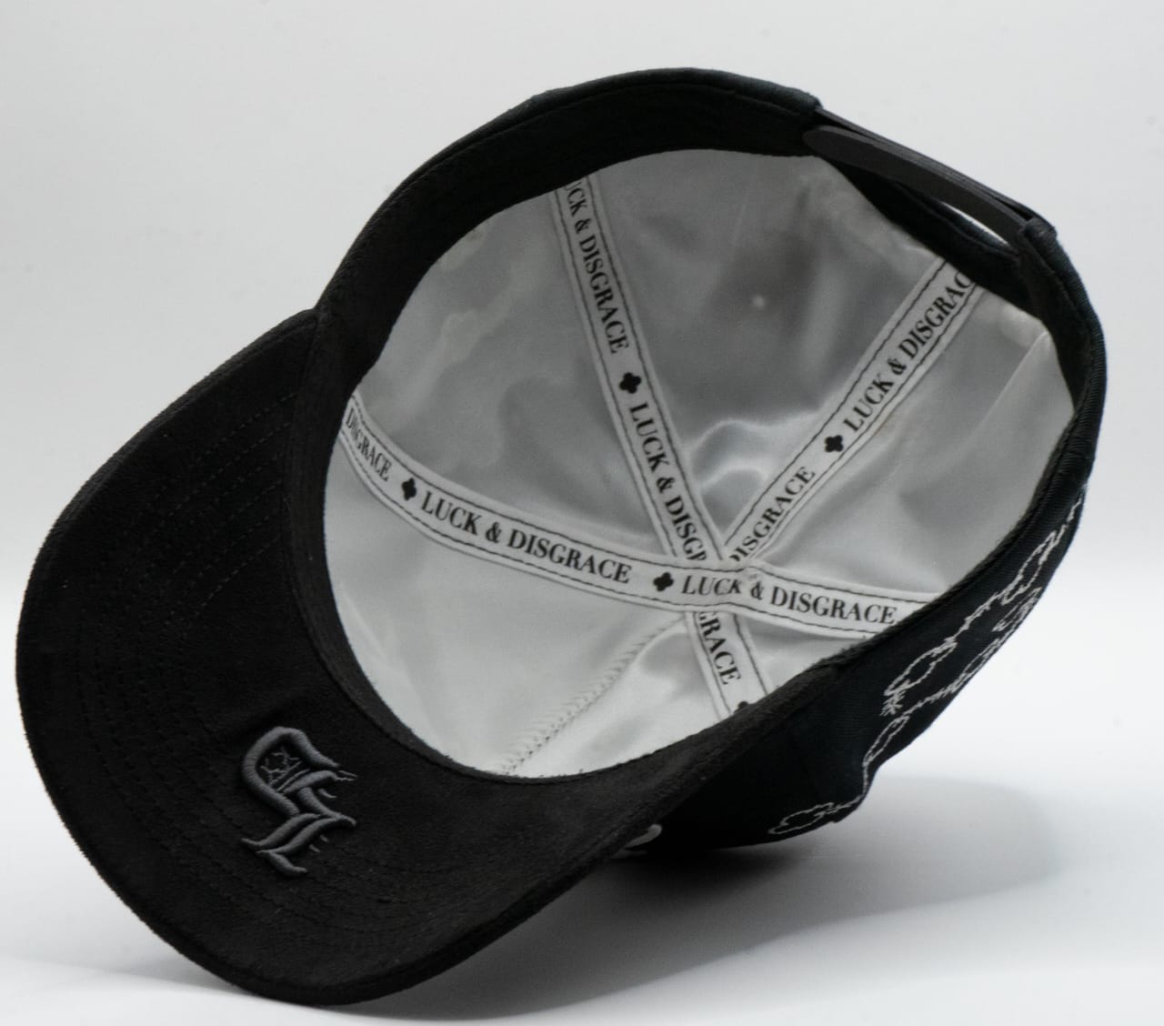 GORRA LUCK & DISGRACE "THORNS VAN CLEEF" By Lec